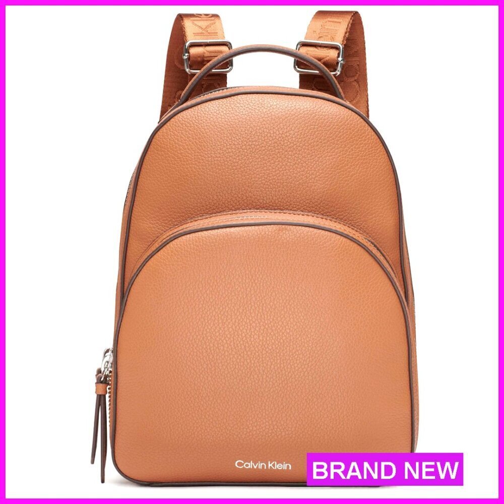 Vegan Leather Daypack Backpack with 5 Pockets for Work & Travel